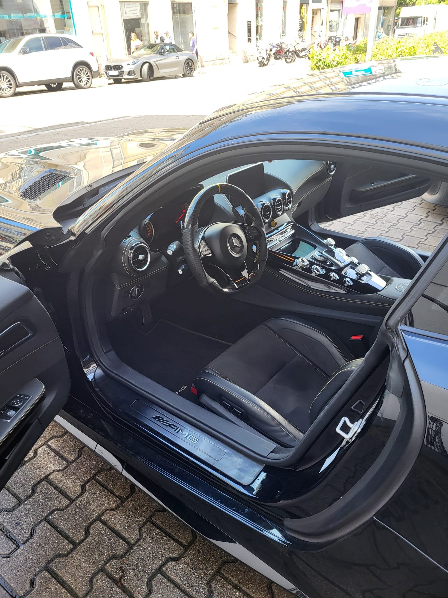 Armaturenbrettreinigung 4